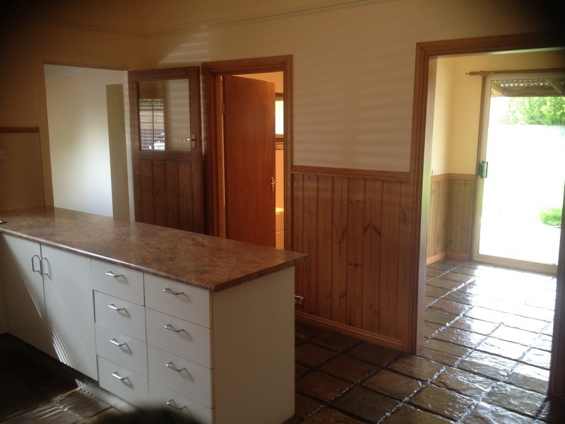 19 Sybella avenue, Koo Wee Rup VIC 3981