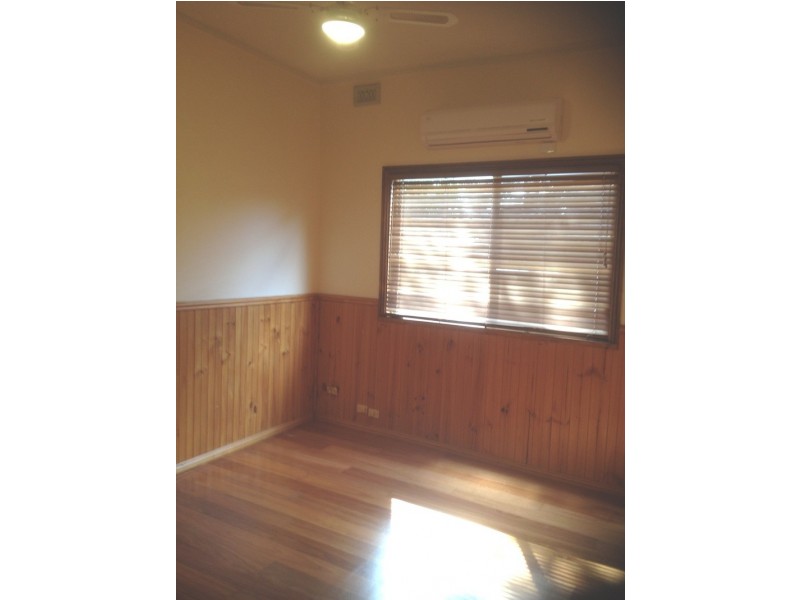 19 Sybella avenue, Koo Wee Rup VIC 3981