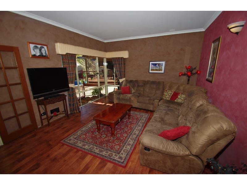 11 Yarrunga Close, Jane Brook WA 6056