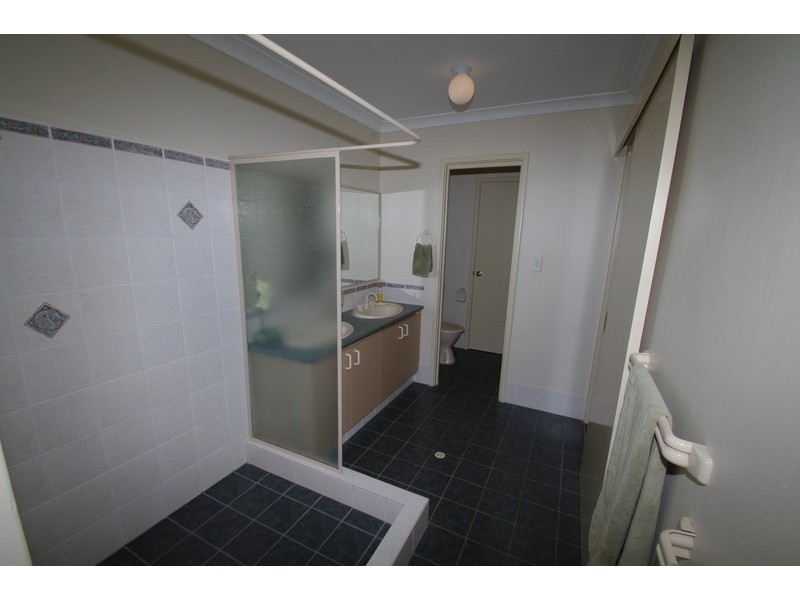 11 Yarrunga Close, Jane Brook WA 6056