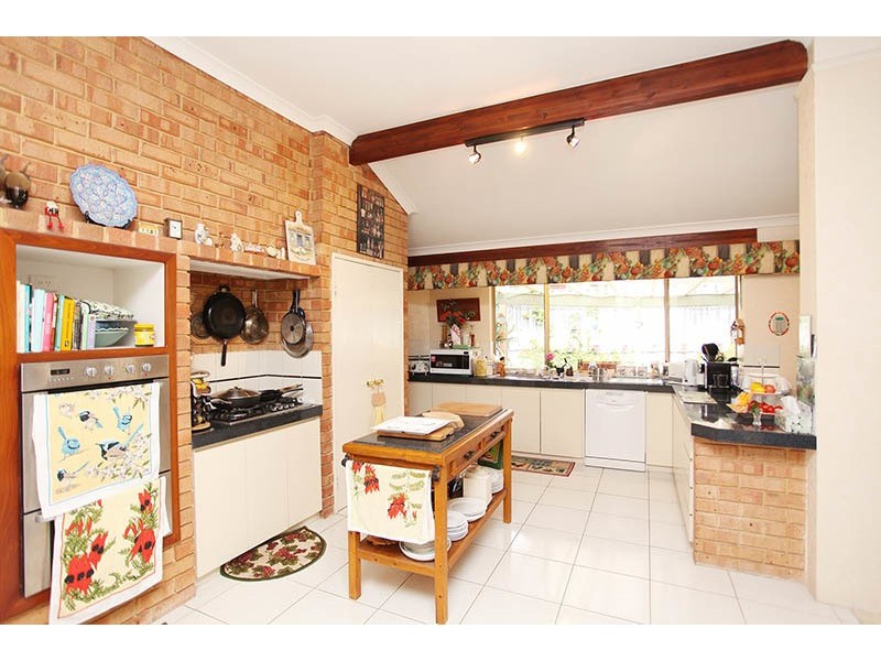 5 Heatherton Mews, Hillarys WA 6025