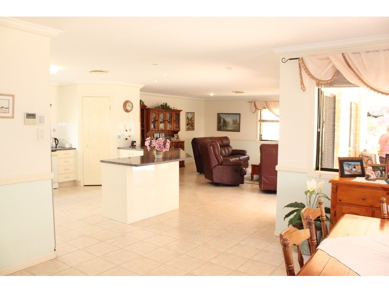 12 Litsea Court, Reedy Creek QLD 4227