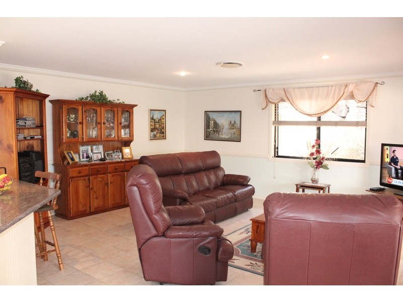 12 Litsea Court, Reedy Creek QLD 4227