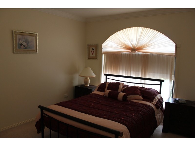 12 Litsea Court, Reedy Creek QLD 4227