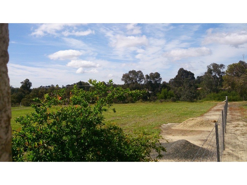 15 York Road, Collie WA 6225