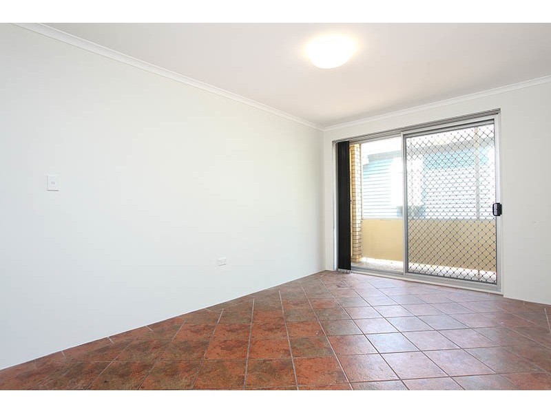 1/111 Glenalva Terrace, Enoggera QLD 4051