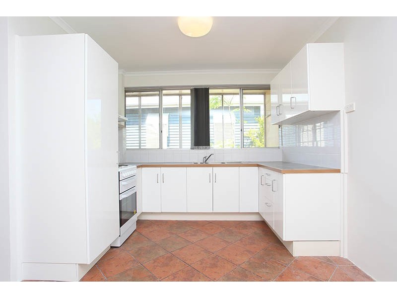 1/111 Glenalva Terrace, Enoggera QLD 4051