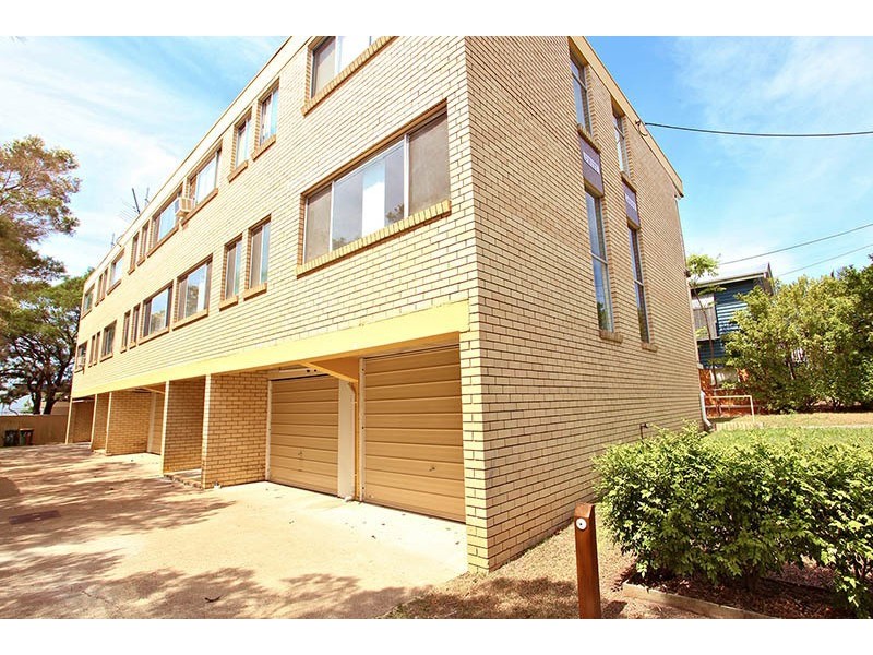 1/111 Glenalva Terrace, Enoggera QLD 4051