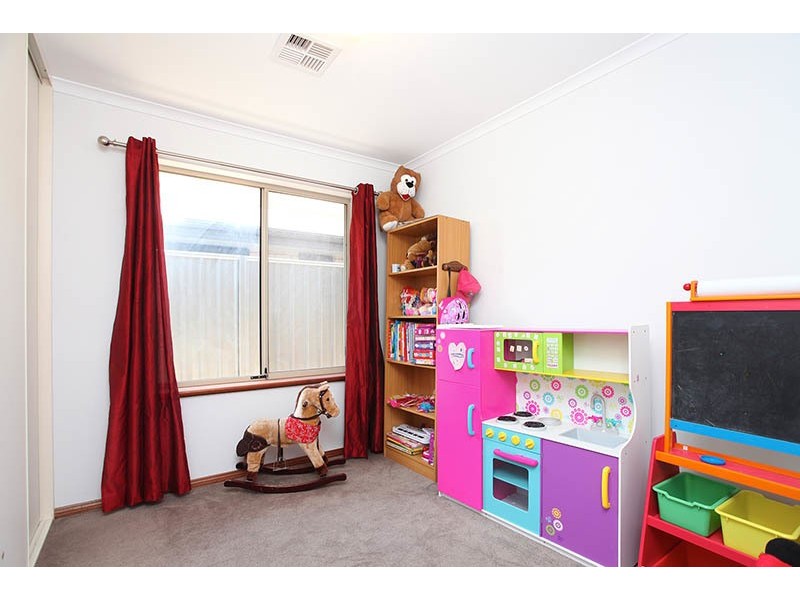 27 KALYVAS DRIVE, Munno Para West SA 5115