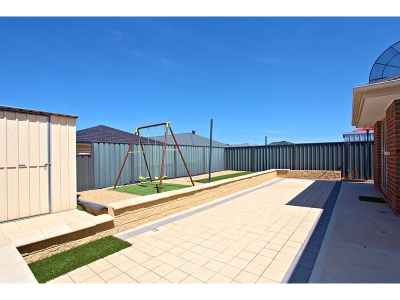 27 KALYVAS DRIVE, Munno Para West SA 5115