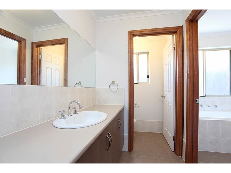 27 KALYVAS DRIVE, Munno Para West SA 5115