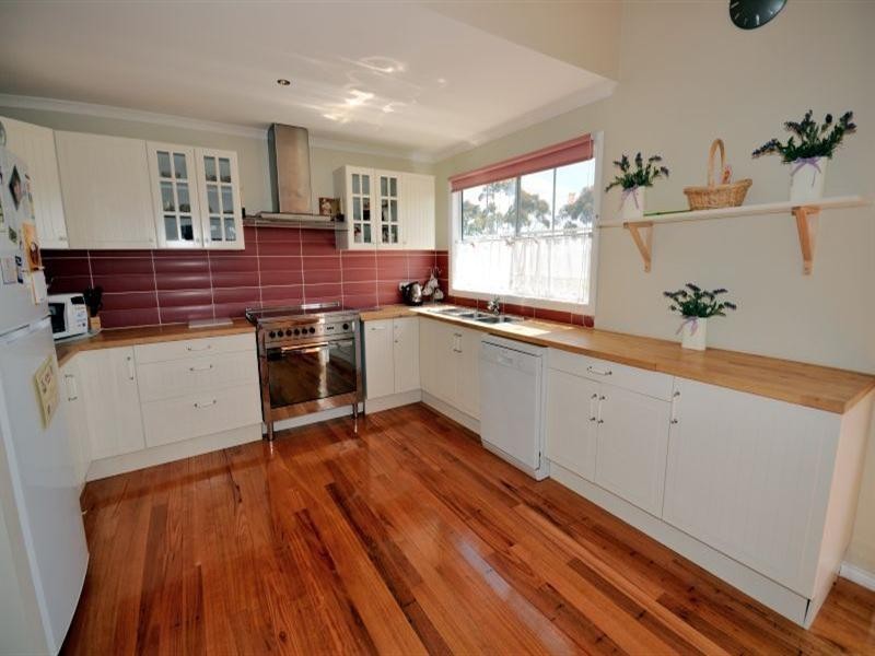 10 Stevenson Rd, Bannockburn VIC 3331