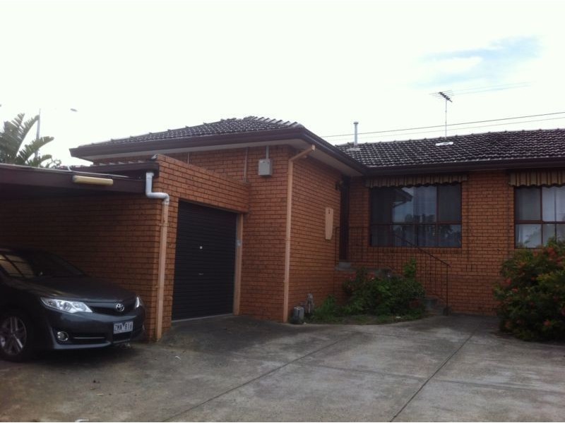 8 Allard Street, Brunswick West VIC 3055