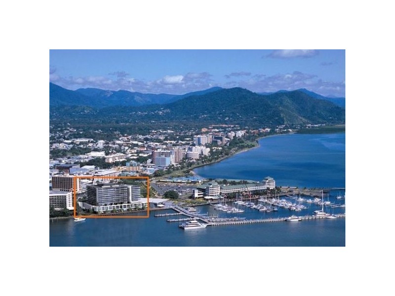 10/1 Marlin Parade, Cairns QLD 4870