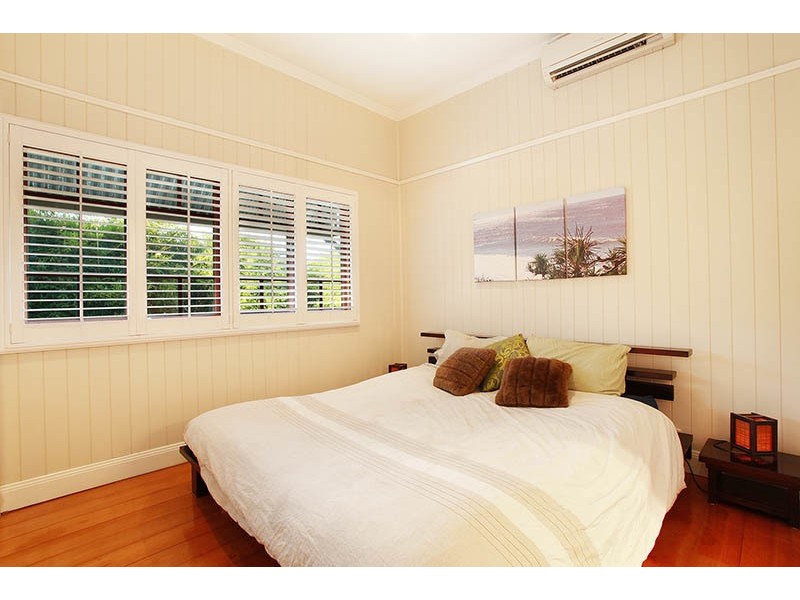 75 Waterton Street, Annerley QLD 4103