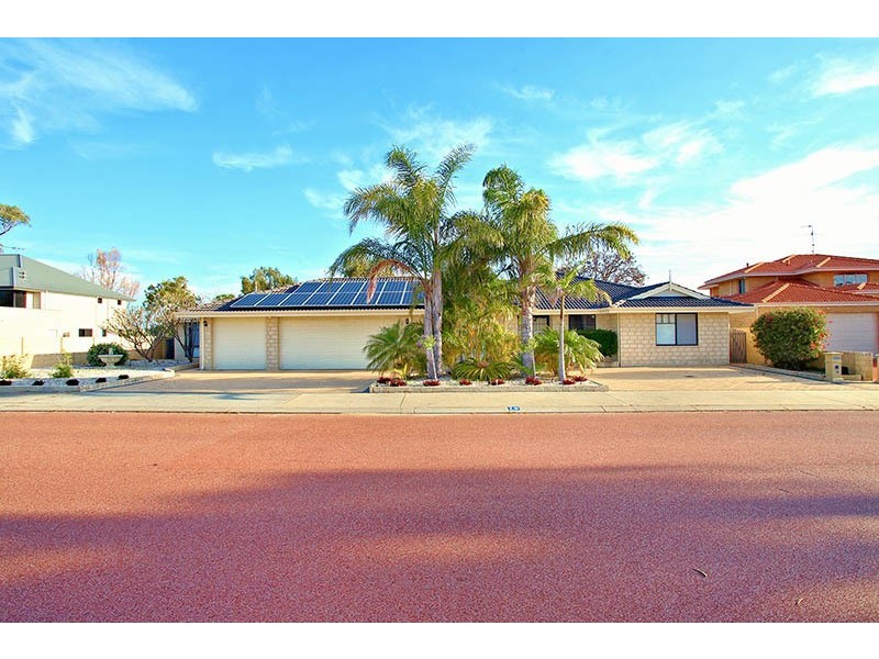 18 Placid Waters Parade, Coodanup WA 6210