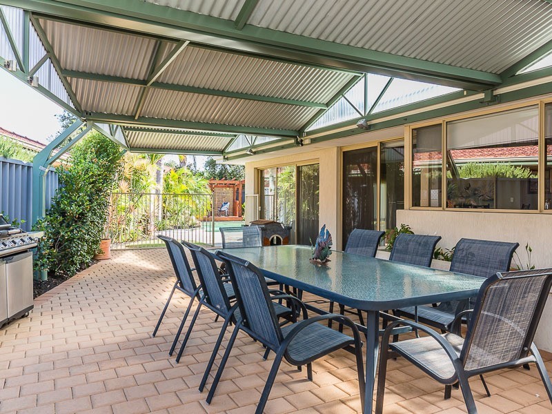 10 Caladenia Place, Canning Vale WA 6155