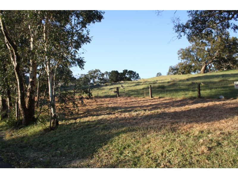 2 Watts Road, Brukunga SA 5252