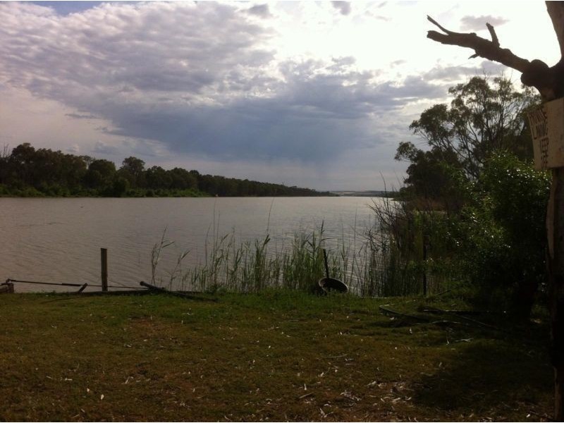 5 Rocky Point Road, Mannum SA 5238