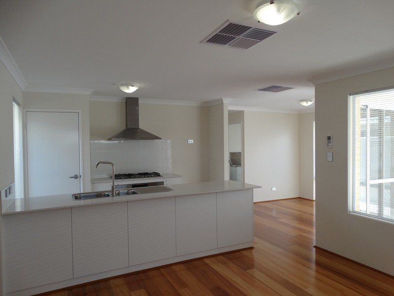 5 Needletail Avenue, Alkimos WA 6038