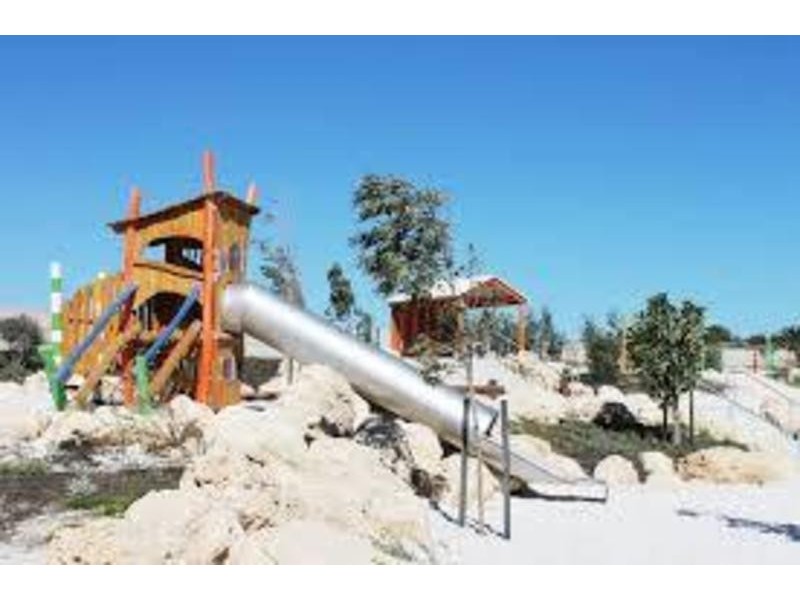 5 Needletail Avenue, Alkimos WA 6038