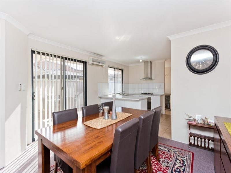 4/289  Wharf Street, Queens Park WA 6107