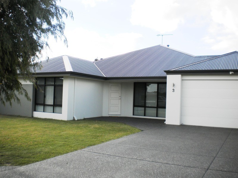 . Settlers Beach Estate, Busselton WA 6280