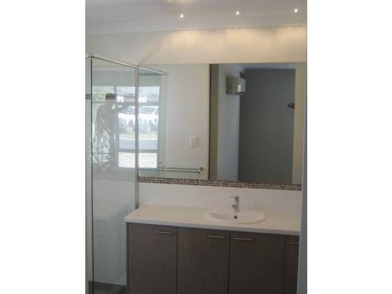 . Settlers Beach Estate, Busselton WA 6280