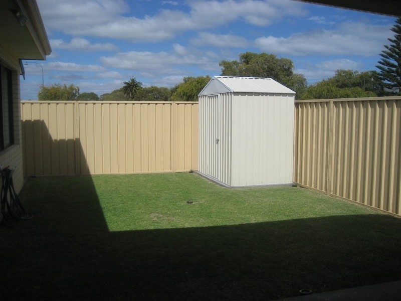 . Settlers Beach Estate, Busselton WA 6280