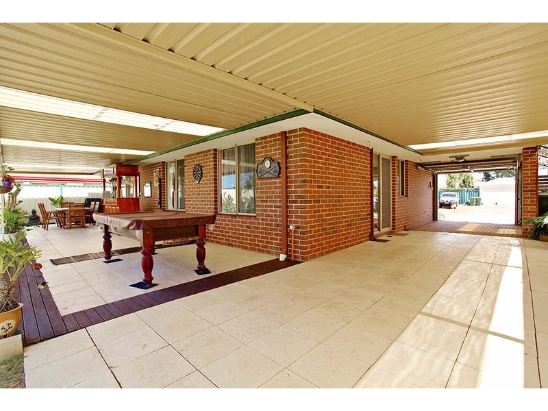 22 Werang Entrance, South Guildford WA 6055