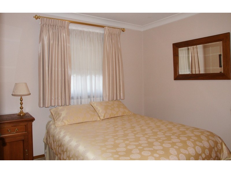 7 Langdon Road, Baulkham Hills NSW 2153