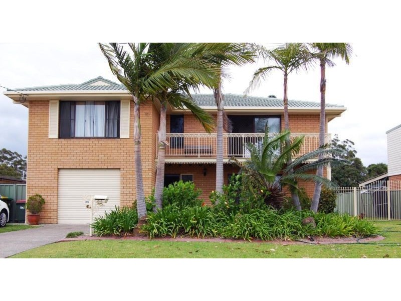 26 Tuncurry Street, Tuncurry NSW 2428