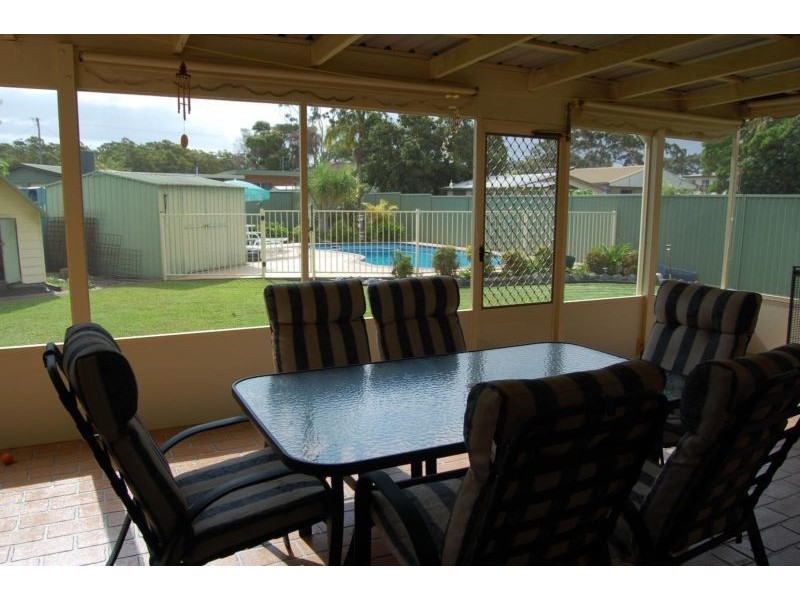 26 Tuncurry Street, Tuncurry NSW 2428