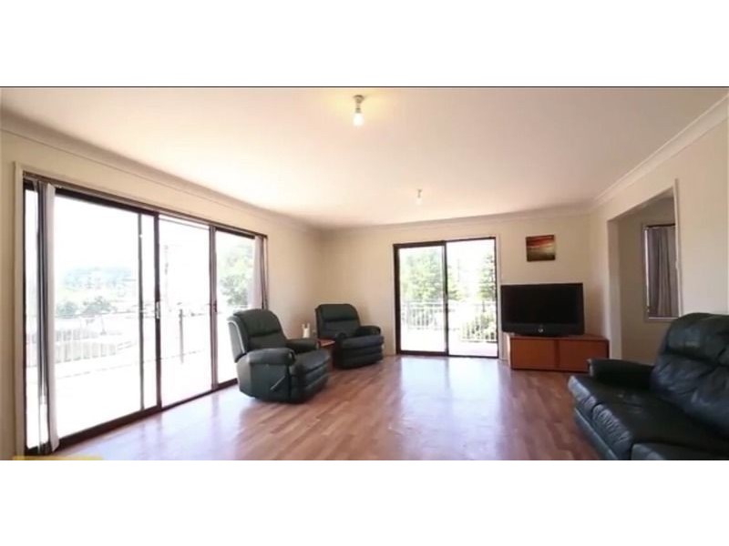 203 Bay Road, Toowoon Bay NSW 2261