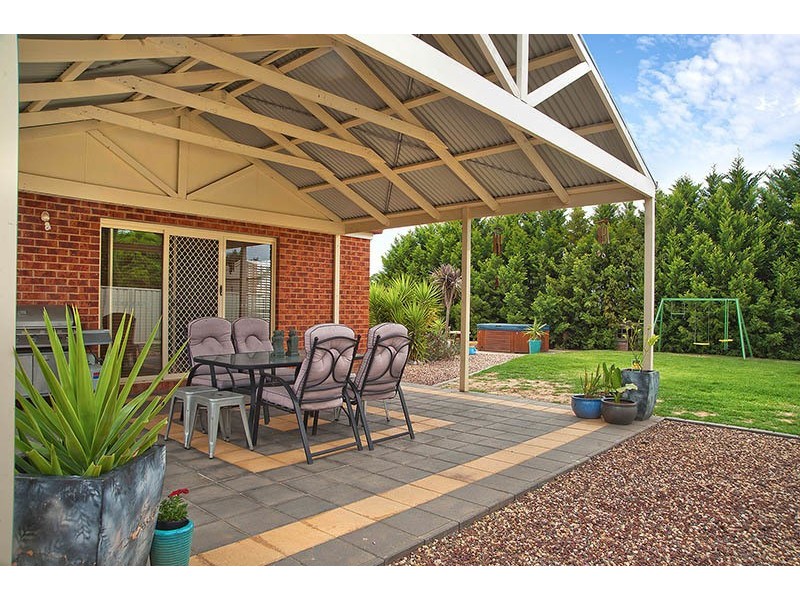 67 Arthurs Crescent, Strathfieldsaye VIC 3551