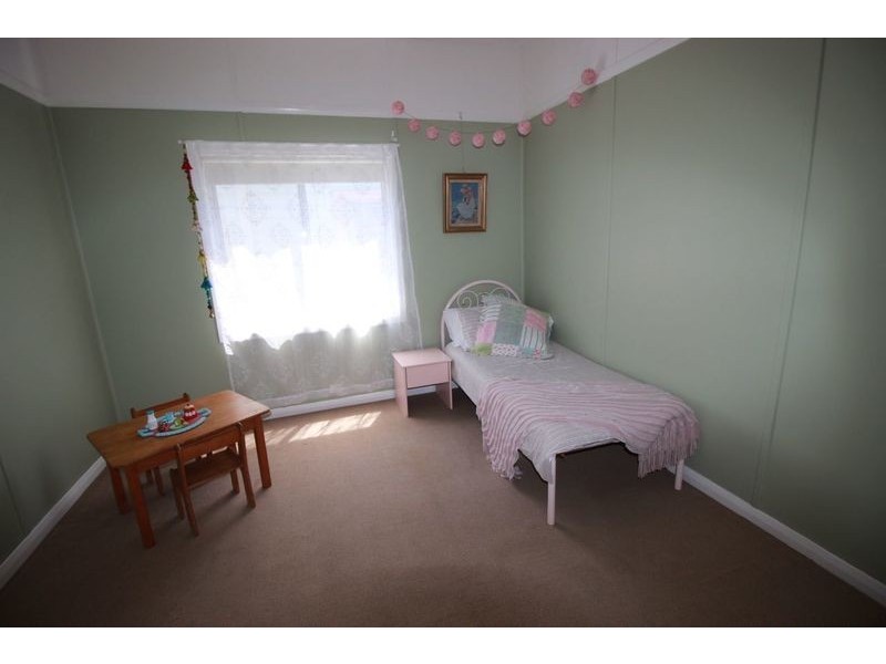 9 Tarin Street, Mayfield NSW 2304