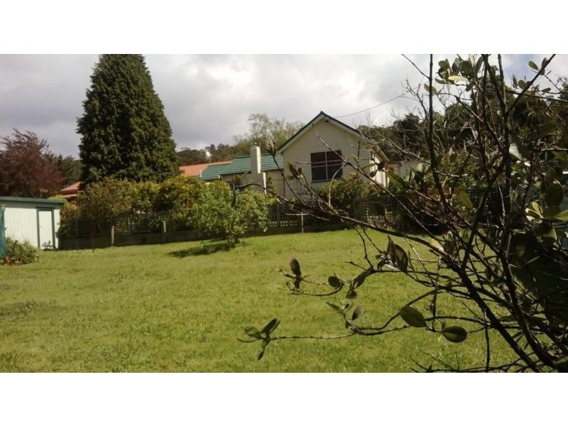 63 Shaw Street, Beaconsfield TAS 7270