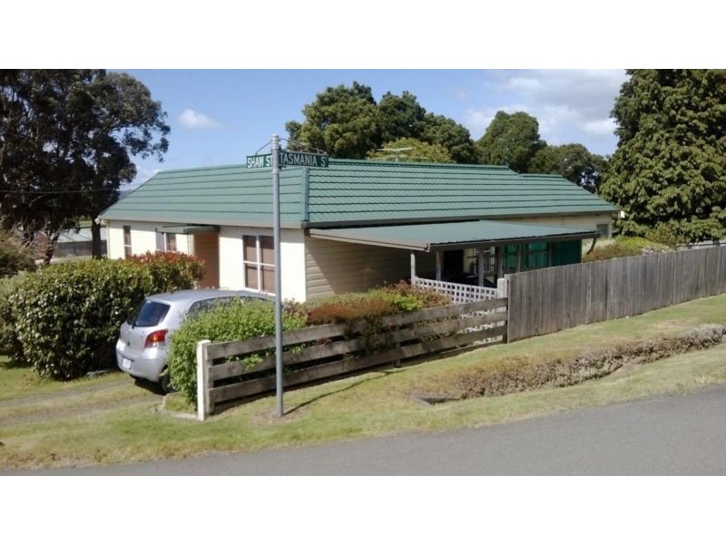 63 Shaw Street, Beaconsfield TAS 7270