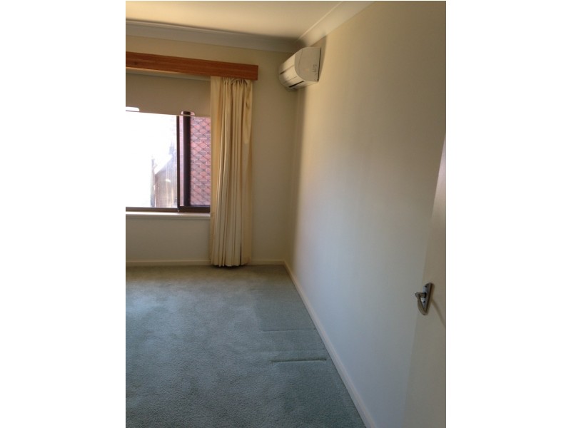 1/18 Glanville Street, Ethelton SA 5015