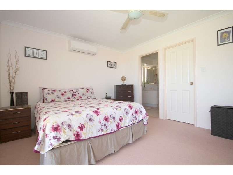 54 Bellimos Drive, Wandina WA 6530