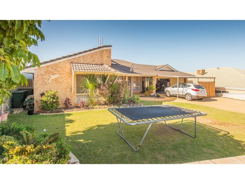 54 Bellimos Drive, Wandina WA 6530