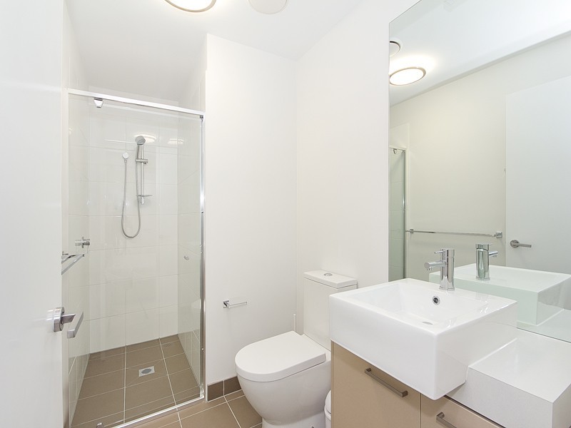 77 Jurgens Street, Woolloongabba QLD 4102