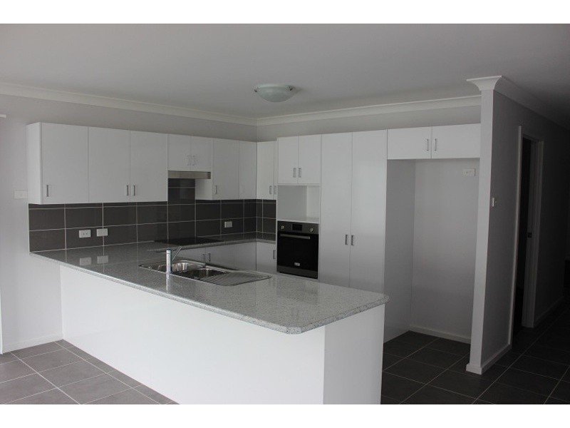 3/5 Wright Close, Hunterview NSW 2330