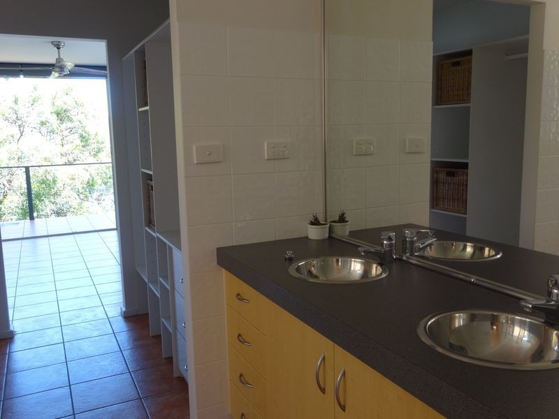 128 Beach Road, Wangi Wangi NSW 2267