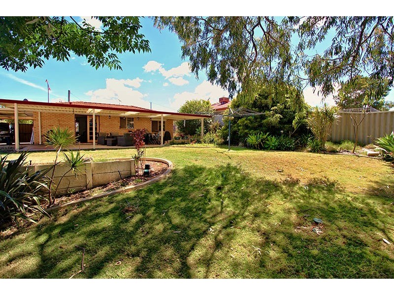 69 Challenger Avenue, Parmelia WA 6167
