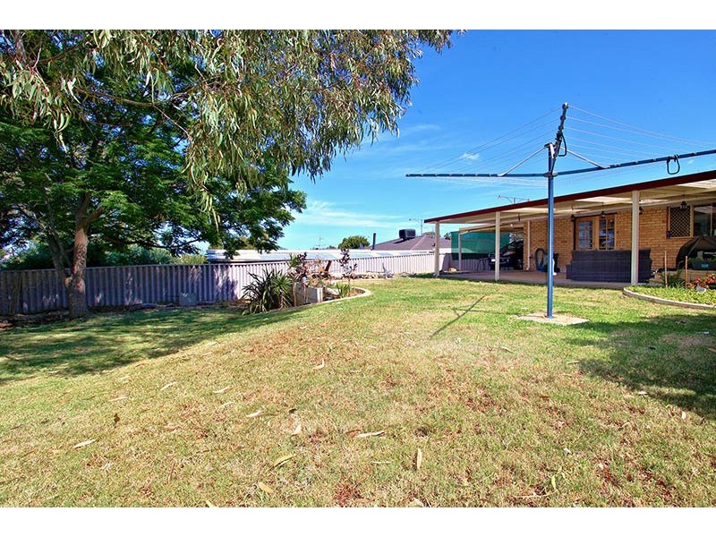 69 Challenger Avenue, Parmelia WA 6167