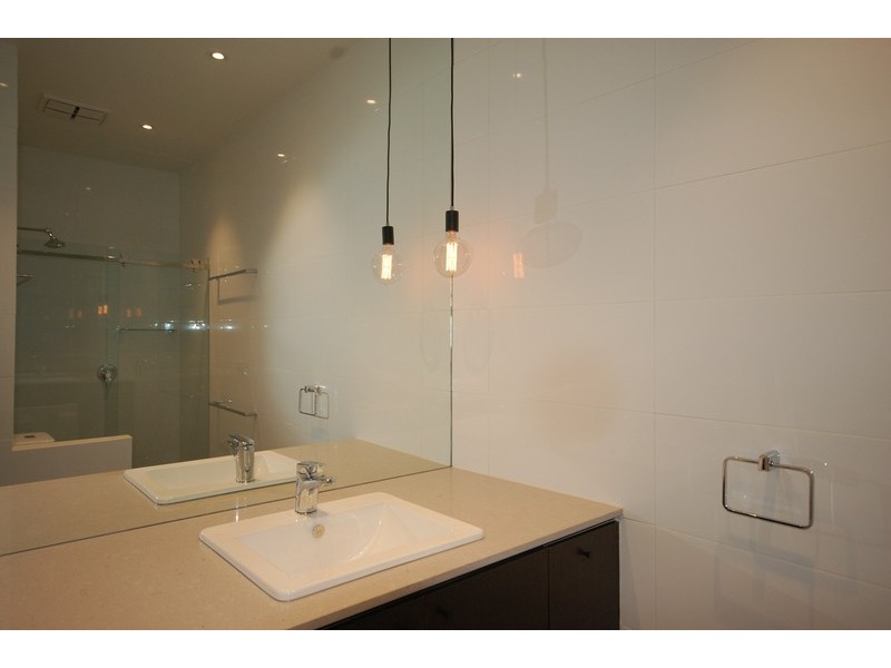 24 Merton St, Albert Park VIC 3206