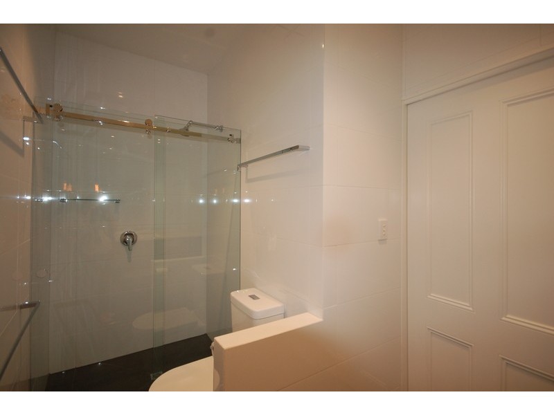 24 Merton St, Albert Park VIC 3206