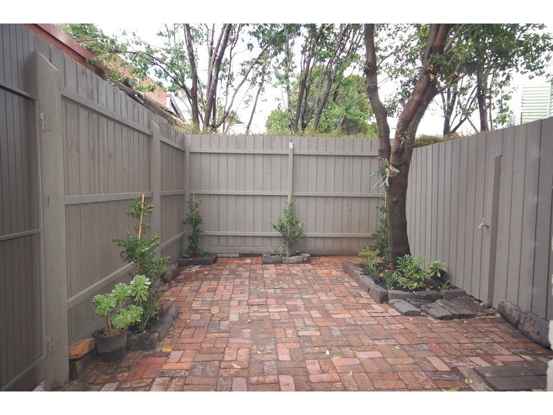 24 Merton St, Albert Park VIC 3206