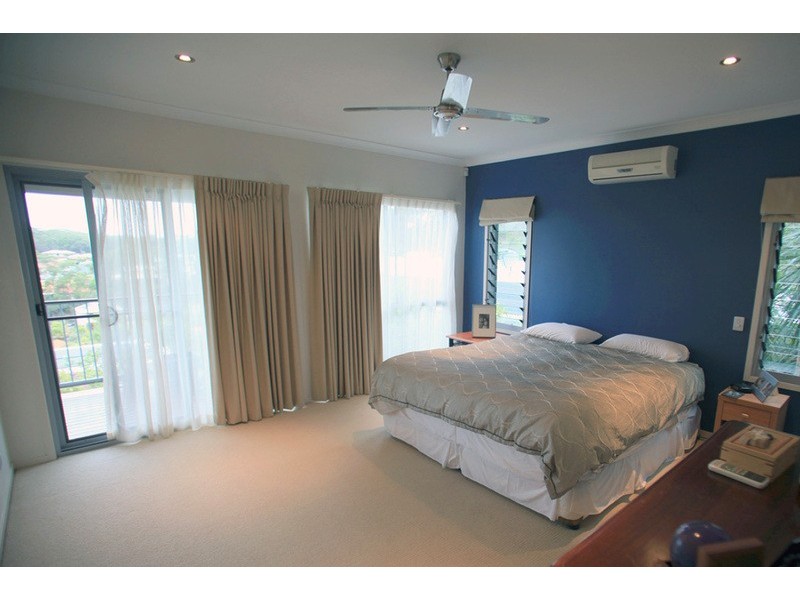 22 Sunset Drive, Little Mountain QLD 4551